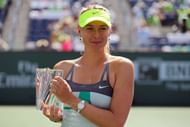 Sharapova with the 2013 BNP Paribas Open trophy